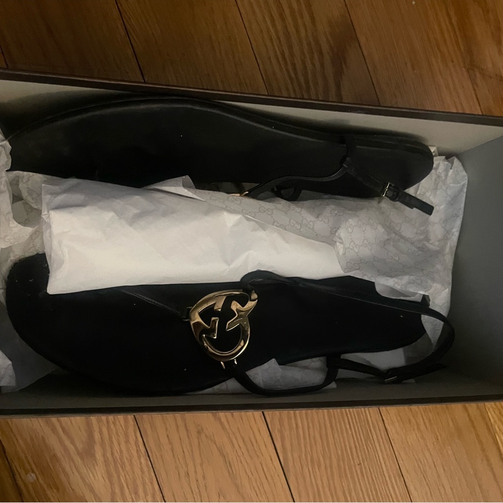 Gucci sandals